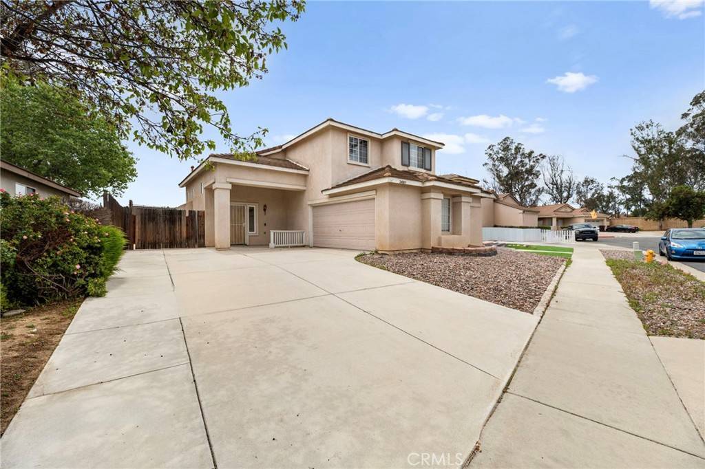 Murrieta, CA 92563,24803 Sweetgrass CT
