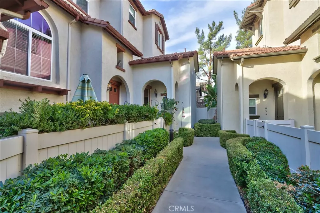 Murrieta, CA 92563,33700 Willow Haven LN #105