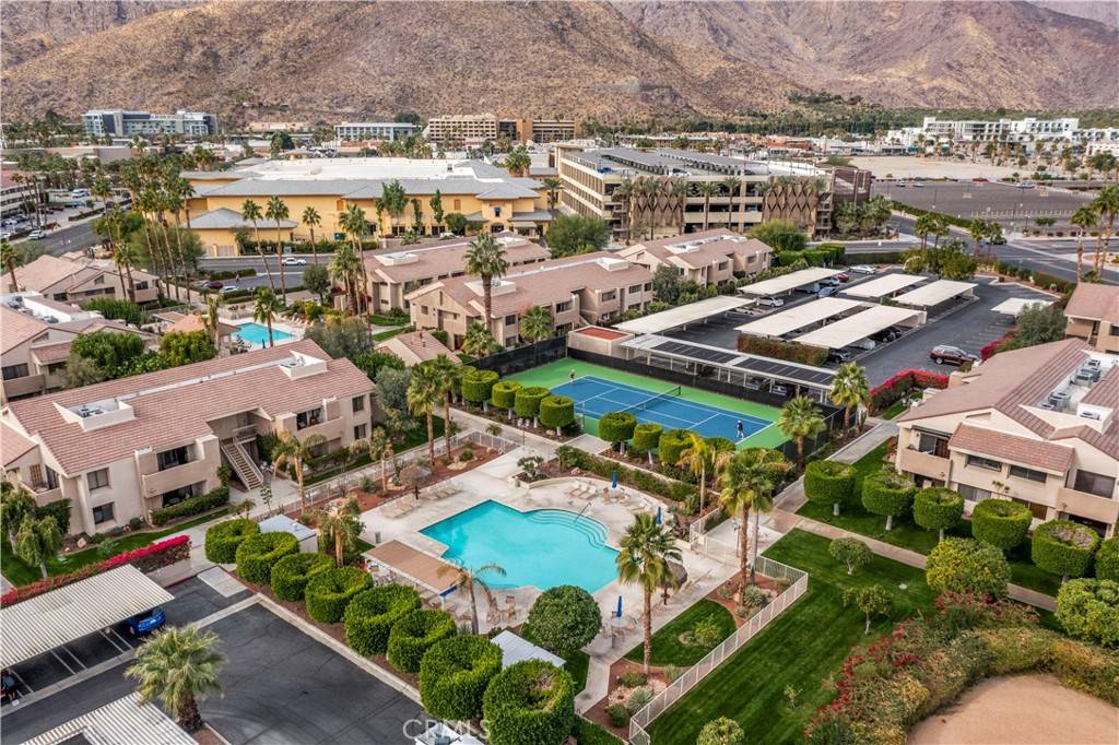 Palm Springs, CA 92262,222 N Calle El Segundo #557