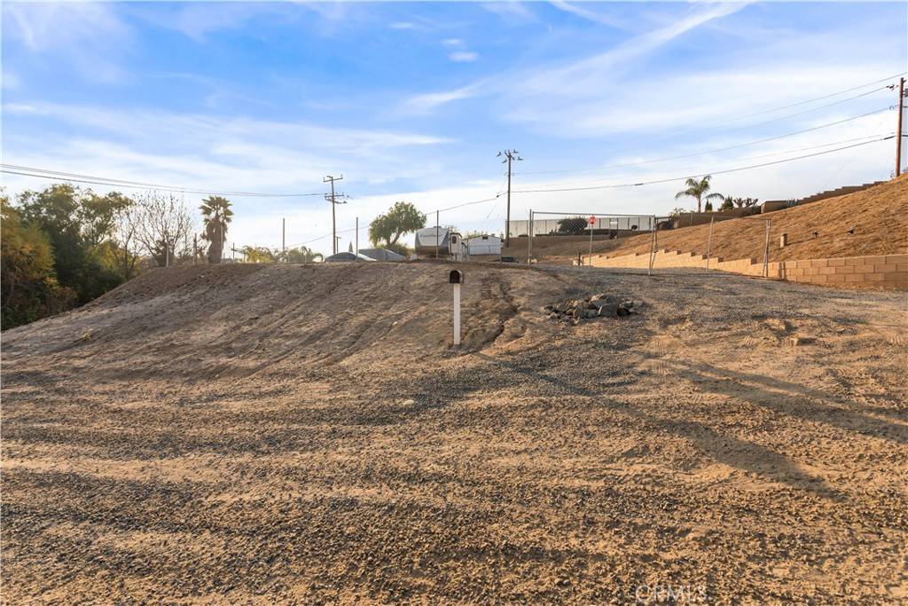 19241 Ferrer AVE, Corona, CA 92881