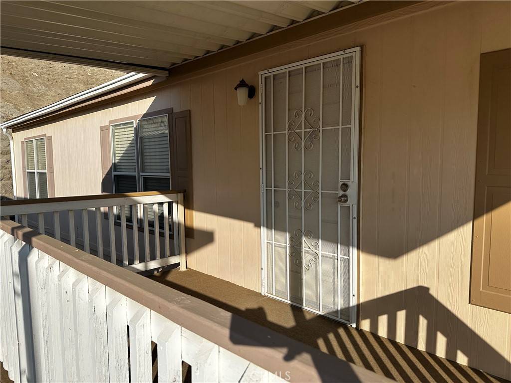 Hemet, CA 92545,32600 State Highway 74 #87