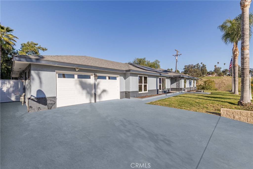 Lake Elsinore, CA 92530,16670 Arnold AVE