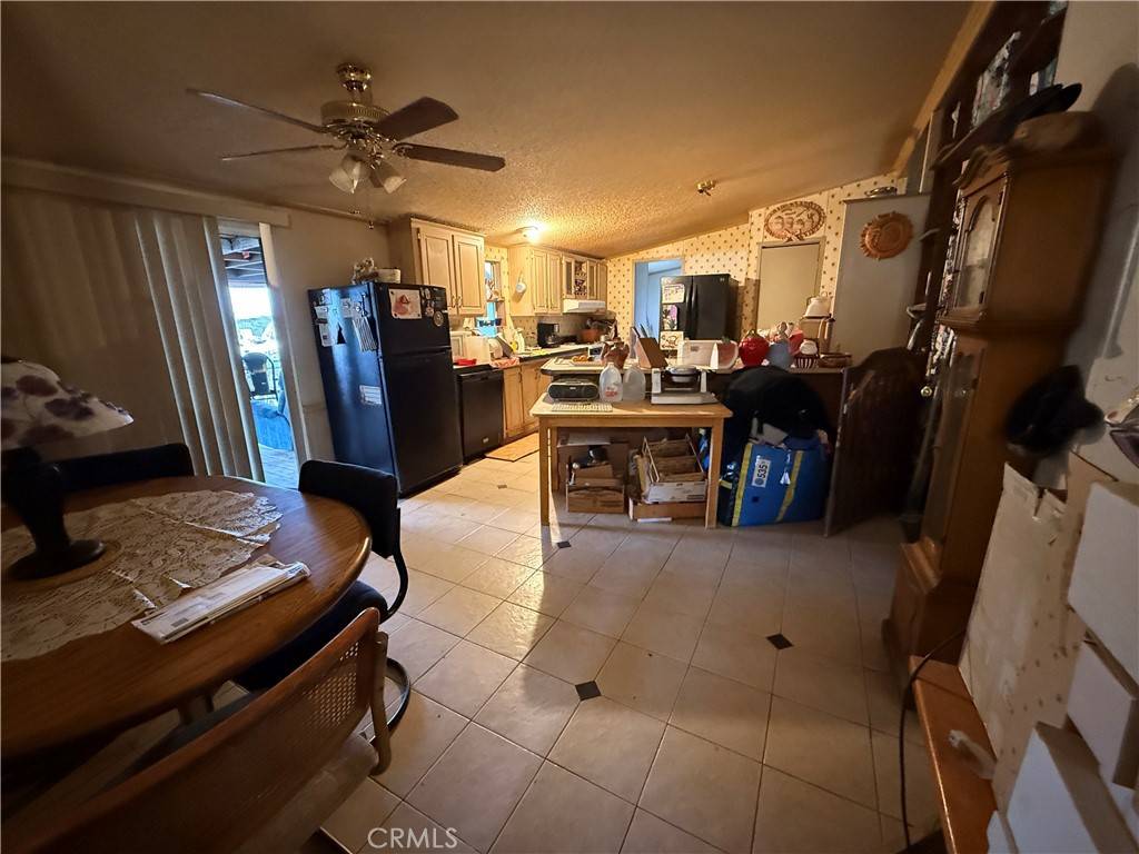 Perris, CA 92570,20860 Fox ST