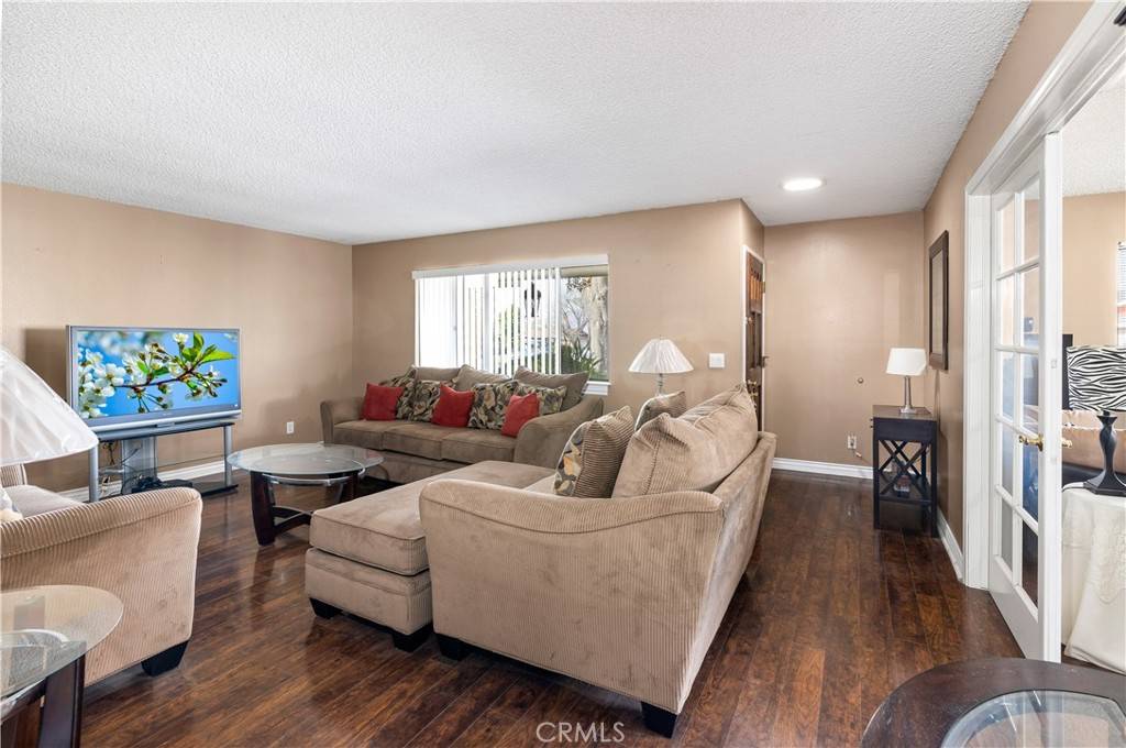 Hemet, CA 92544,43113 Sampson CT