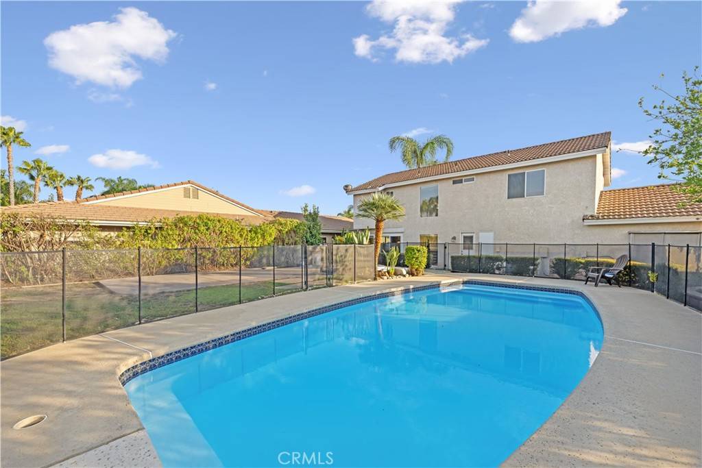 30340 Channel Way DR, Canyon Lake, CA 92587