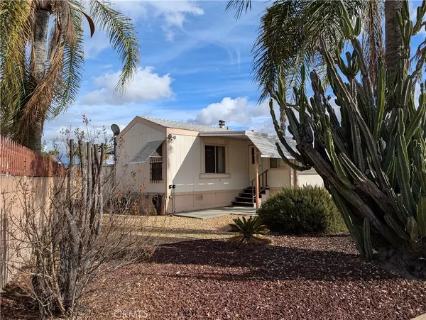 Hemet, CA 92543,332 N Lyon AVE #61