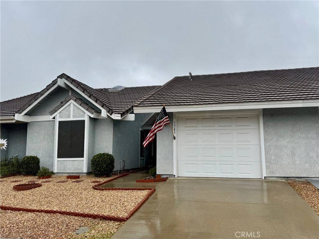 1345 Trenton CIR, San Jacinto, CA 92583