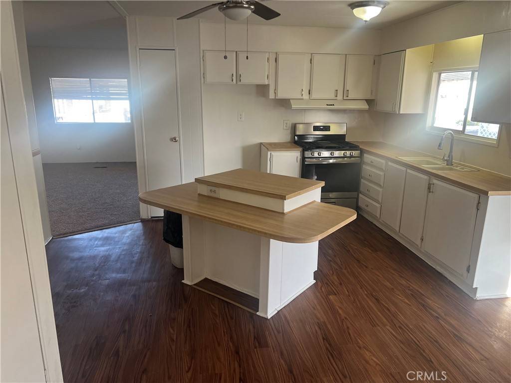San Jacinto, CA 92583,1600 S San Jacinto AVE #182