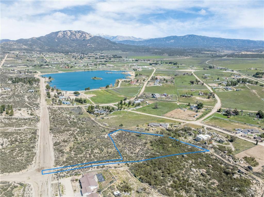 Aguanga, CA 92536,390 Lakeshore BLVD