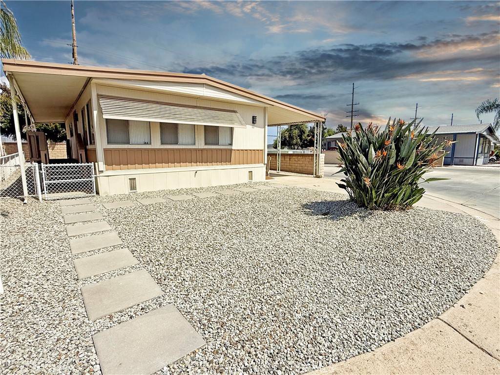 27710 Murrieta Rd #166, Menifee, CA 92586