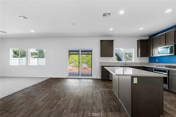 Beaumont, CA 92223,11738 Murray WAY