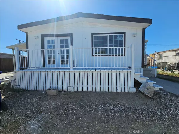 Thousand Palms, CA 92276,73621 Stanton DR