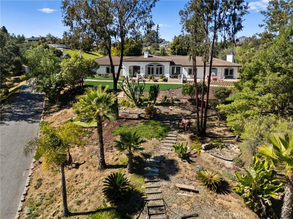 Fallbrook, CA 92028,197 Morro Hills RD