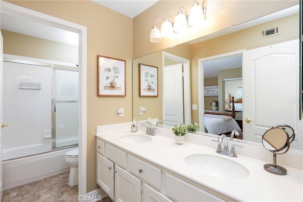 Trabuco Canyon, CA 92679,19222 Willow Brook LN