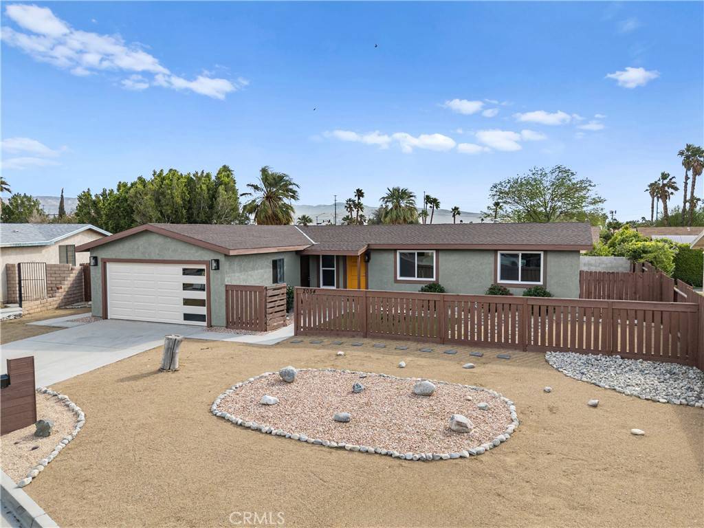 2054 Marni CT, Palm Springs, CA 92262