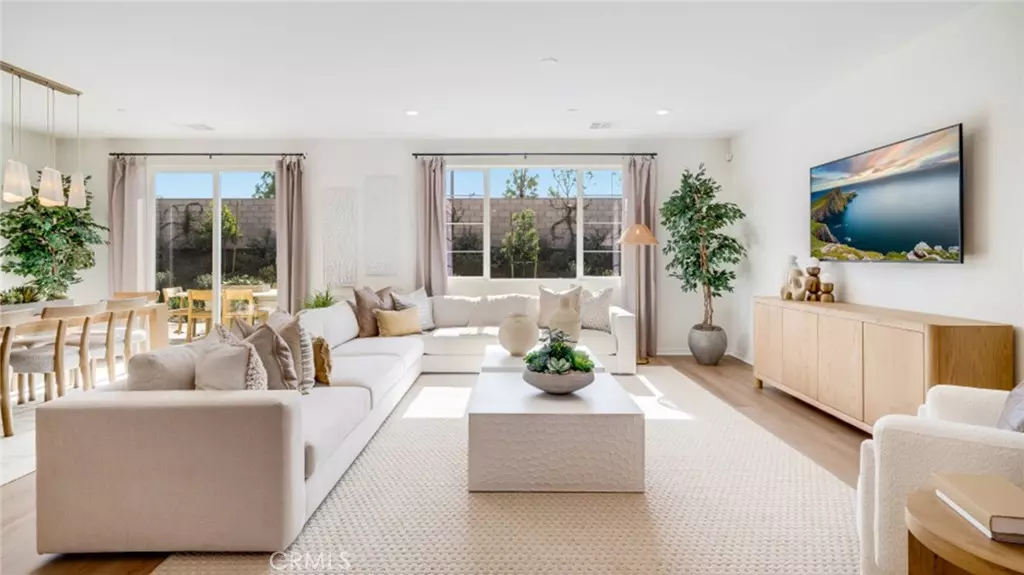 333 Sunny Oak LN, Perris, CA 92570