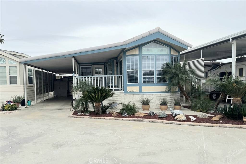 1295 S Cawston AVE #323, Hemet, CA 92545