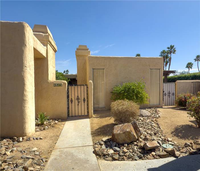 4837 S Winners CIR #D, Palm Springs, CA 92264