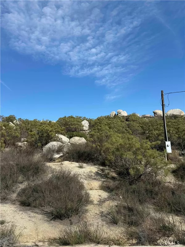 Hemet, CA 92544,40680 Faure RD