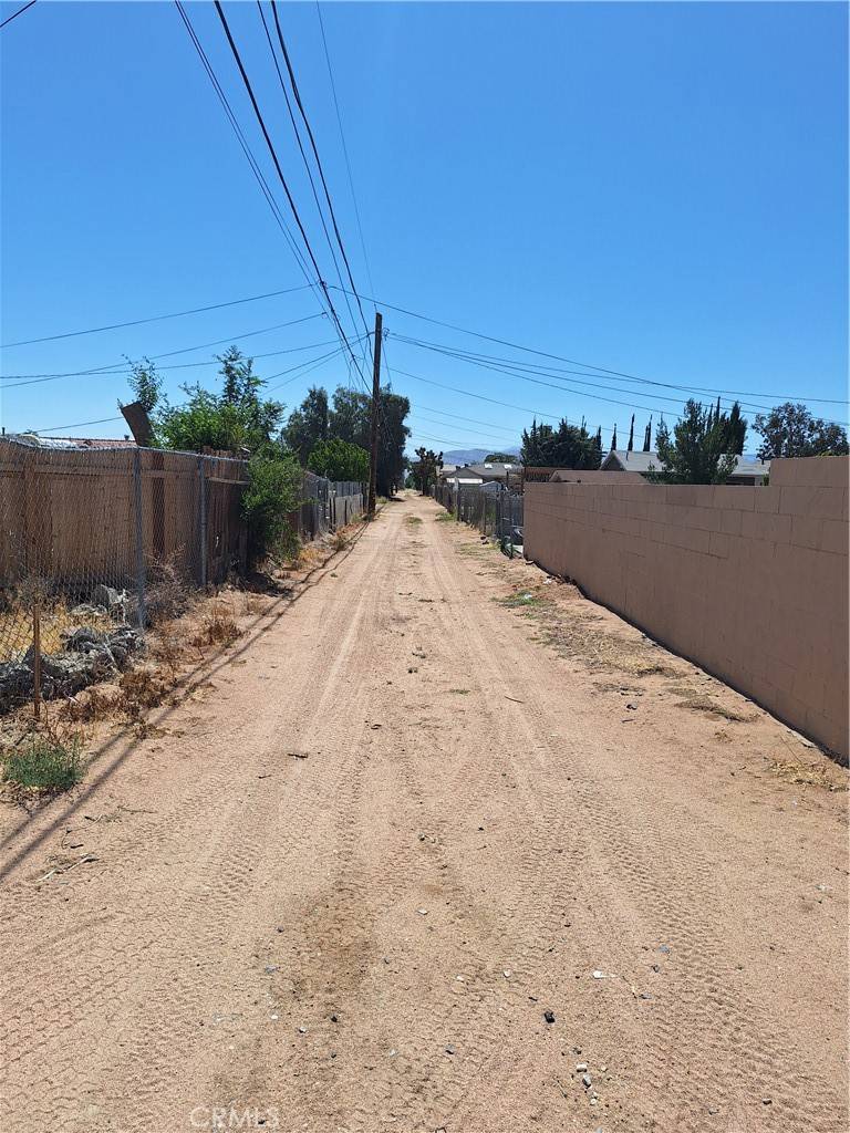 0 Cajon ST, Hesperia, CA 92345