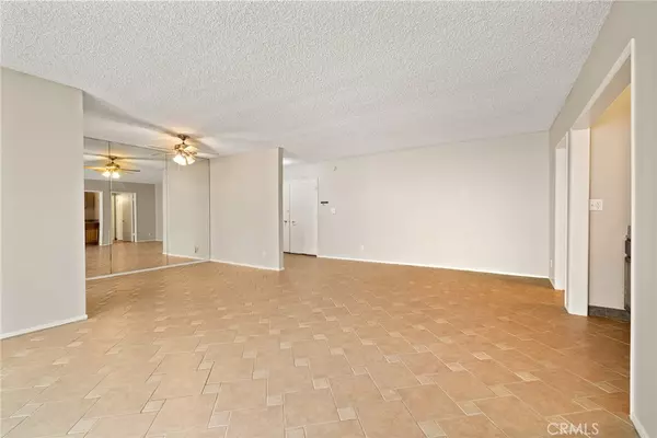 Playa Del Rey, CA 90293,8701 Delgany AVE #105