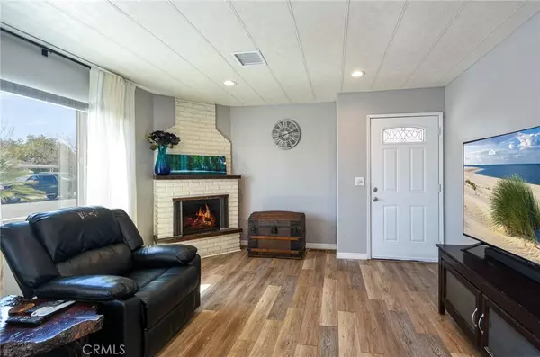 Hemet, CA 92544,43398 Dessie WAY