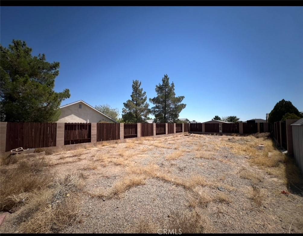 Ridgecrest, CA 93555,432 Vista ST