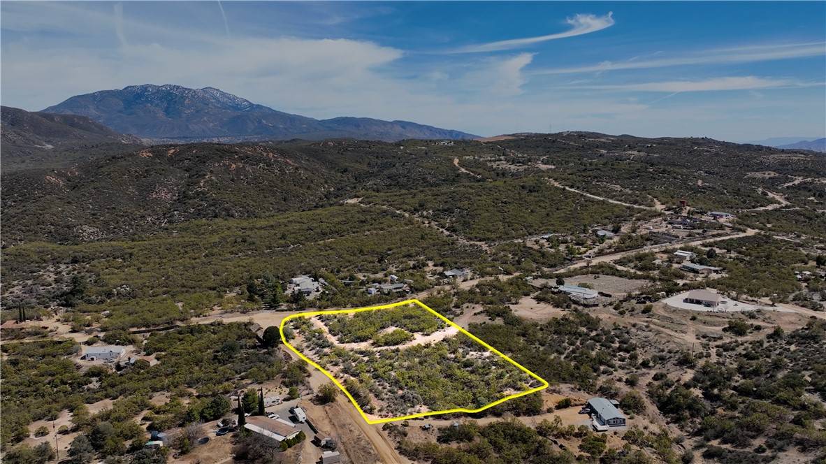Anza, CA 92539,31 El Toro RD