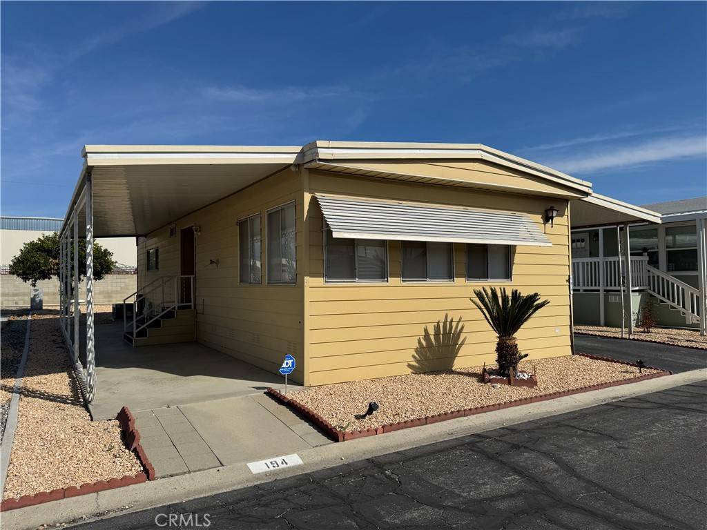 2205 W Acacia AVE #194, Hemet, CA 92545