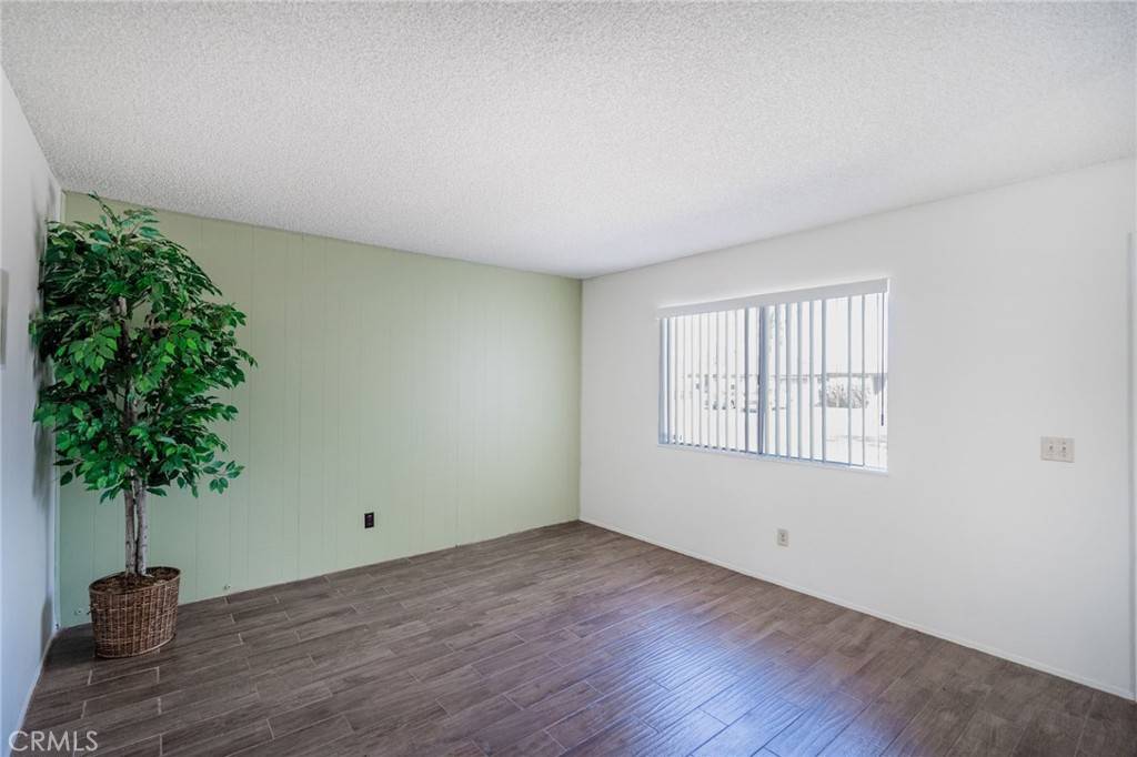 Hemet, CA 92545,2147 W Oakland AVE