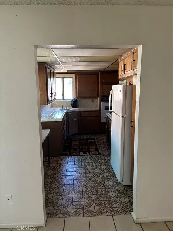 San Jacinto, CA 92583,555 S Hewitt ST