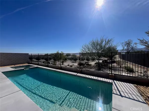 Palm Springs, CA 92262,103 Mustang LN