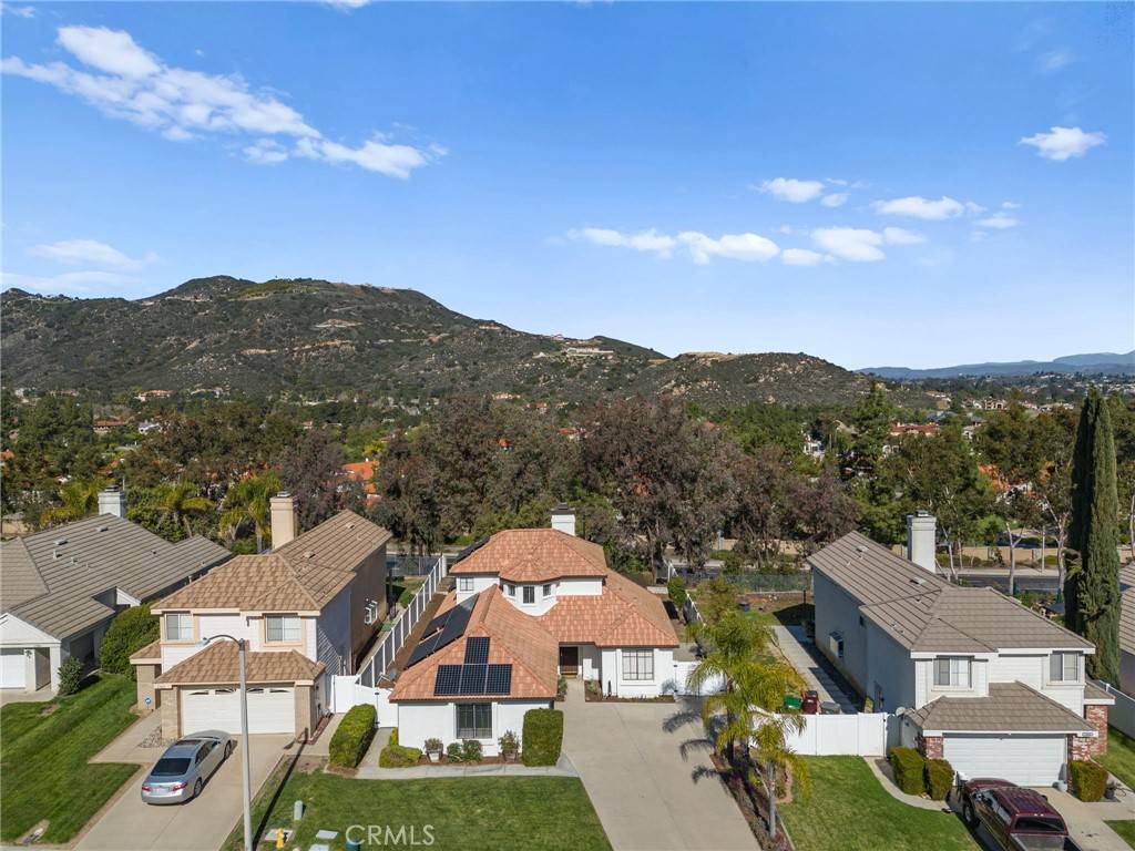 23078 Jouquin Ridge Dr, Murrieta, CA 92562