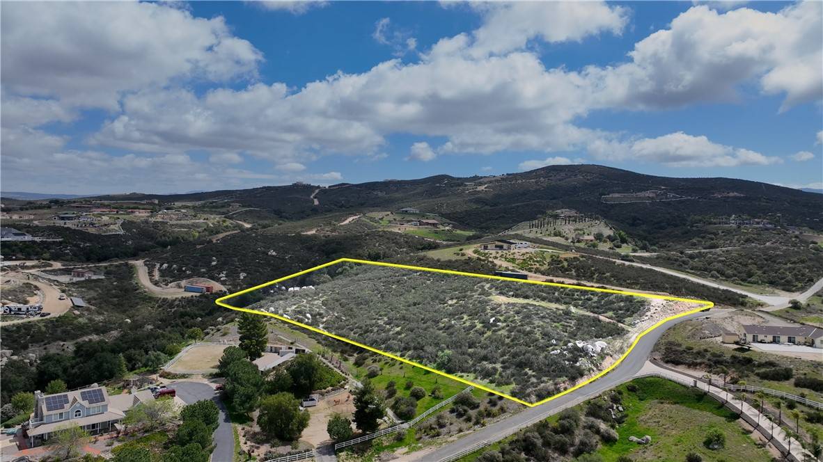 Temecula, CA 92592,40432 Calle Fresca