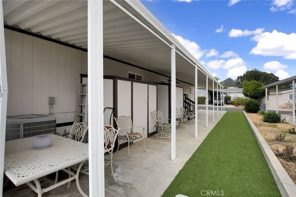 Hemet, CA 92543,1536 S State ST #185