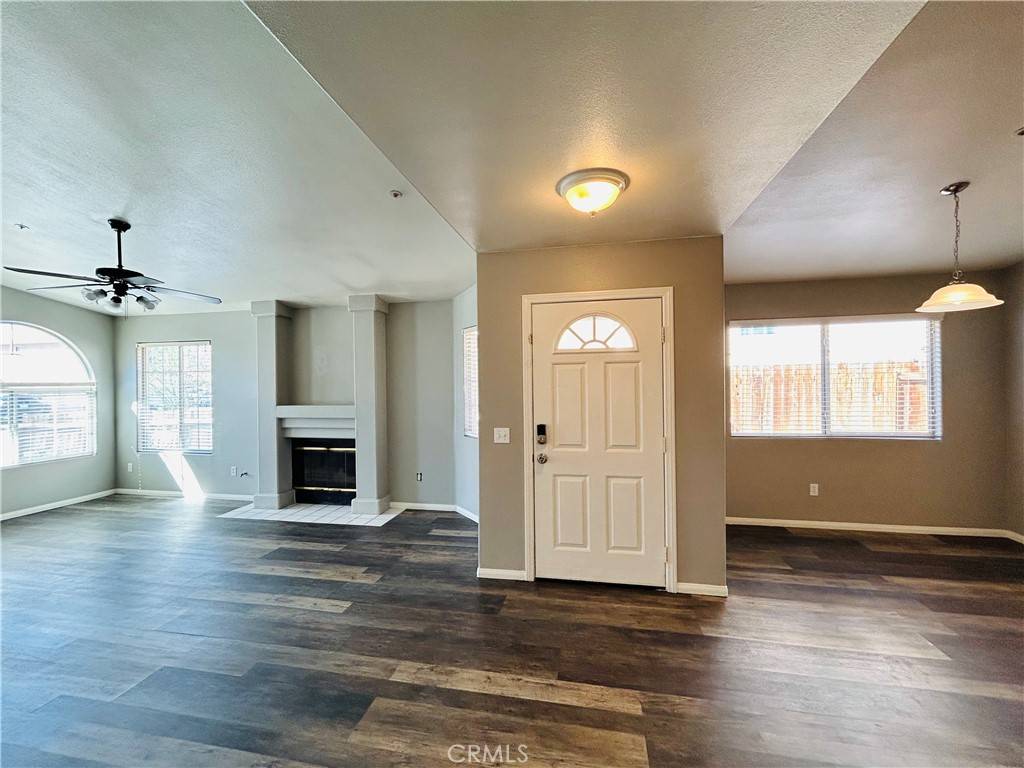 Hemet, CA 92545,372 Via Capri