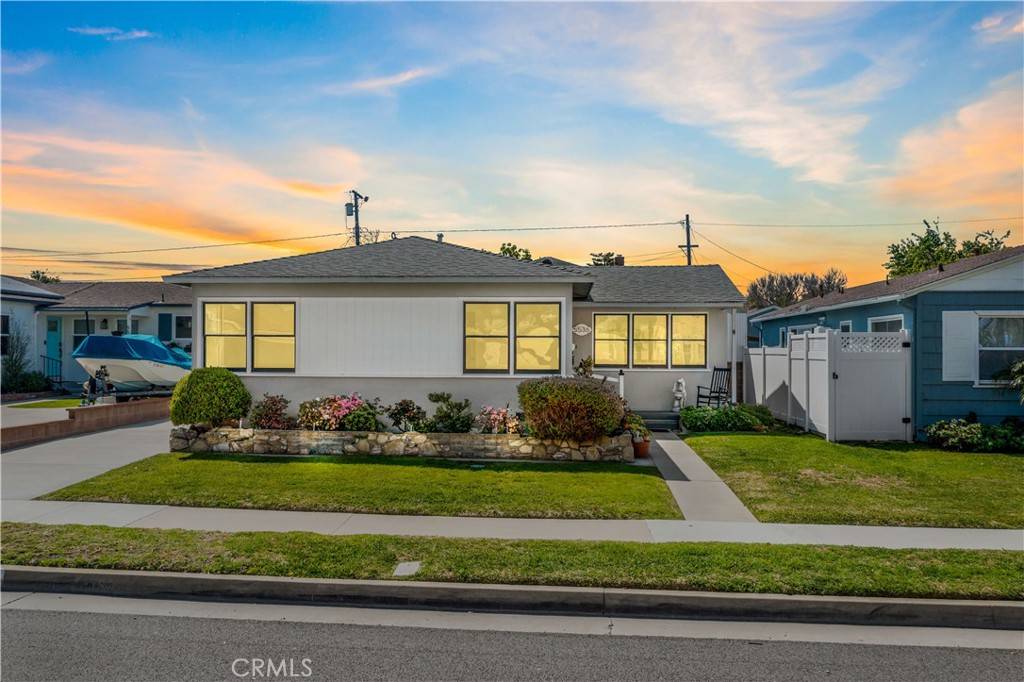 Hawthorne, CA 90250,5536 W 139th ST