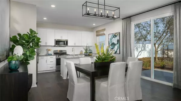 Rialto, CA 92377,2441 Powell DR