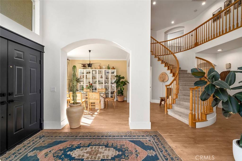 Murrieta, CA 92562,23427 Mountain Song