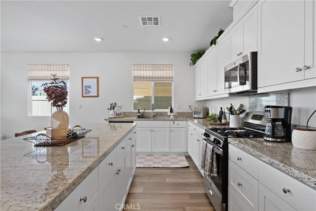Hemet, CA 92545,1733 Old Wagon DR