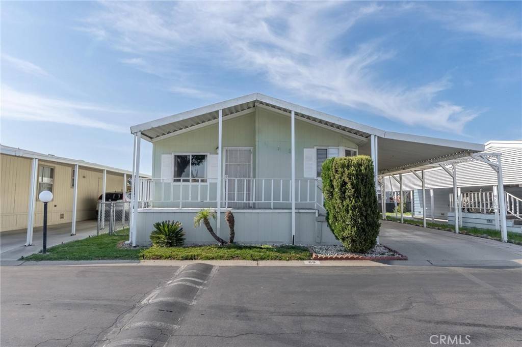 Corona, CA 92879,777 S Temescal ST #69