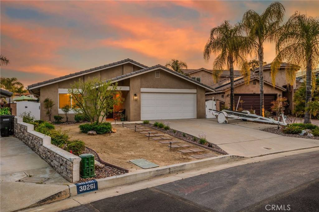 Canyon Lake, CA 92587,30249 Spray DR