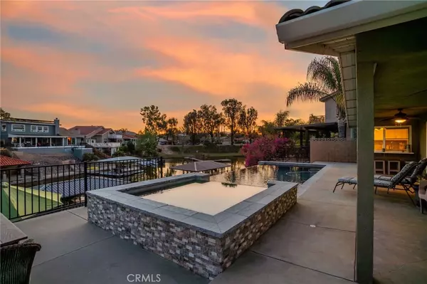 Canyon Lake, CA 92587,30249 Spray DR
