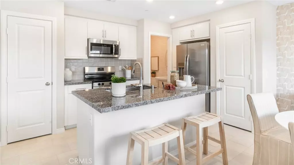 7456 Olive Grove ST, Riverside, CA 92507