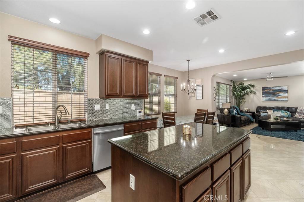 Temecula, CA 92591,40409 Corrigan PL