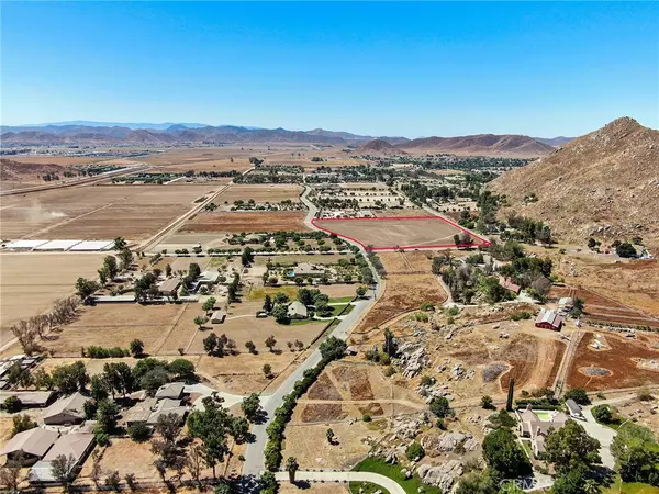 Hemet, CA 92545,24629 Three Springs RD