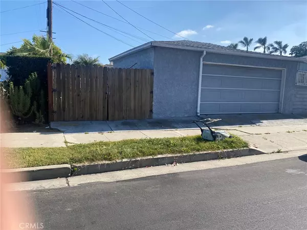 Los Angeles, CA 90047,8802 S Wilton PL
