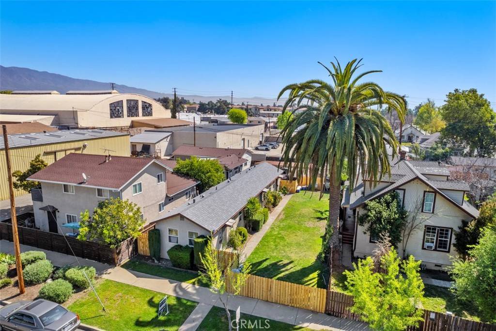 180 S 2nd AVE, Upland, CA 91786