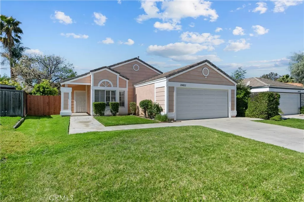 Murrieta, CA 92562,24811 Hollyleaf LN