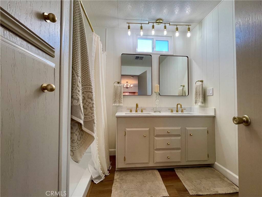 200 N El Camino Real #107, Oceanside, CA 92058